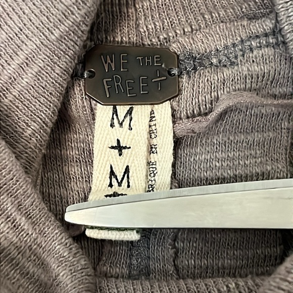 We the Free Split Back Turtleneck Top - Picture 9 of 12